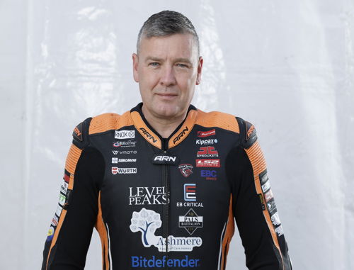 Scott  McFarlane 